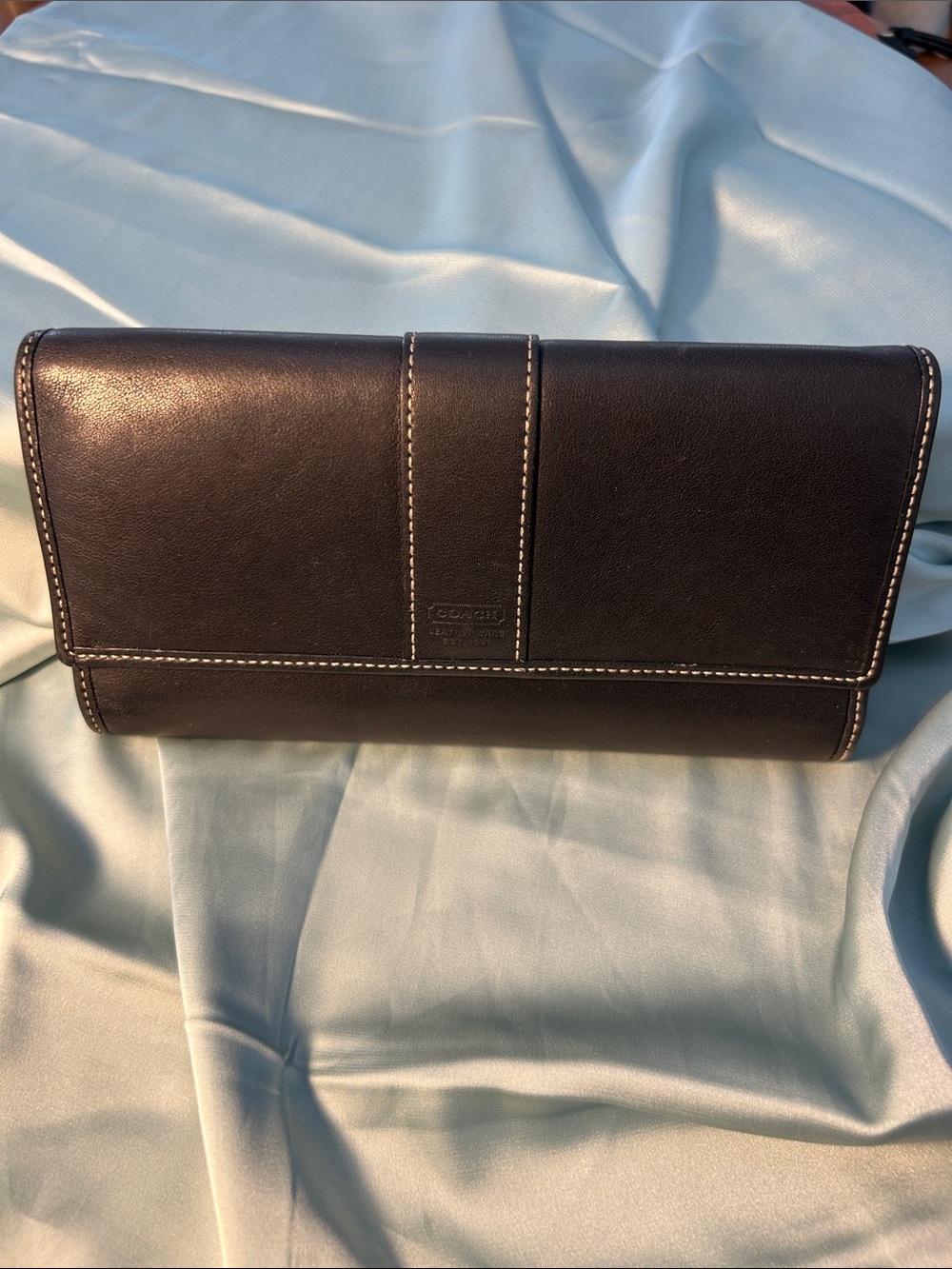 Coach Black Leather Continental Wallet with Contrast Stitching